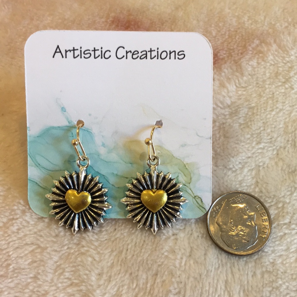 Heart Burst Fashion Pierced Earrings Gold Silver Alloys NWT 1”x.75” artistic cre - Picture 6 of 12